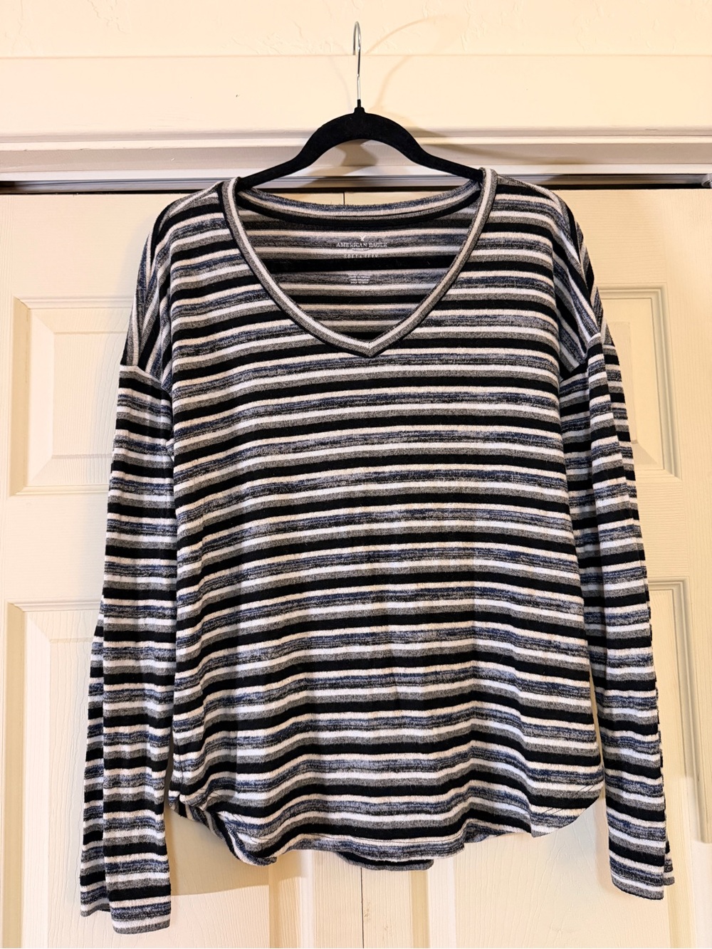 American Eagle Black & White Striped V-Neck Shirt